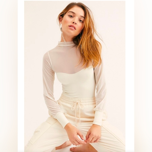 Free People Intimately. Light up layering Top. M/L. EUC - Picture 1 of 7